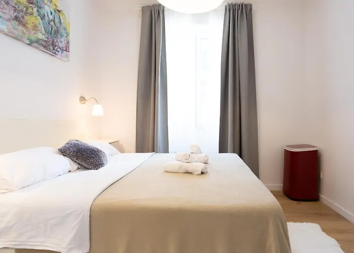 Studio s manželskou postelí velikosti queen